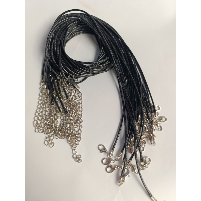 Вощений шнур полірований 2 мм з застібкою та подовжувачем, чорний, 45 см Вощений шнур полірований 2 мм з застібкою та подовжувачем, чорний, 45 см