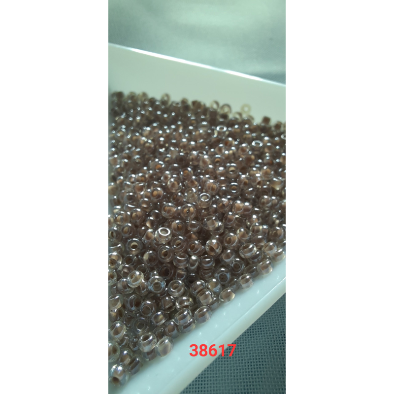 Чеський бісер Preciosa 10/0, 38617 коричневий, 50 г — бісер для рукоділля, прикрас і вишивки Чеський бісер Preciosa 10/0, 38617 коричневий, 50 г — бісер для рукоділля, прикрас і вишивки
